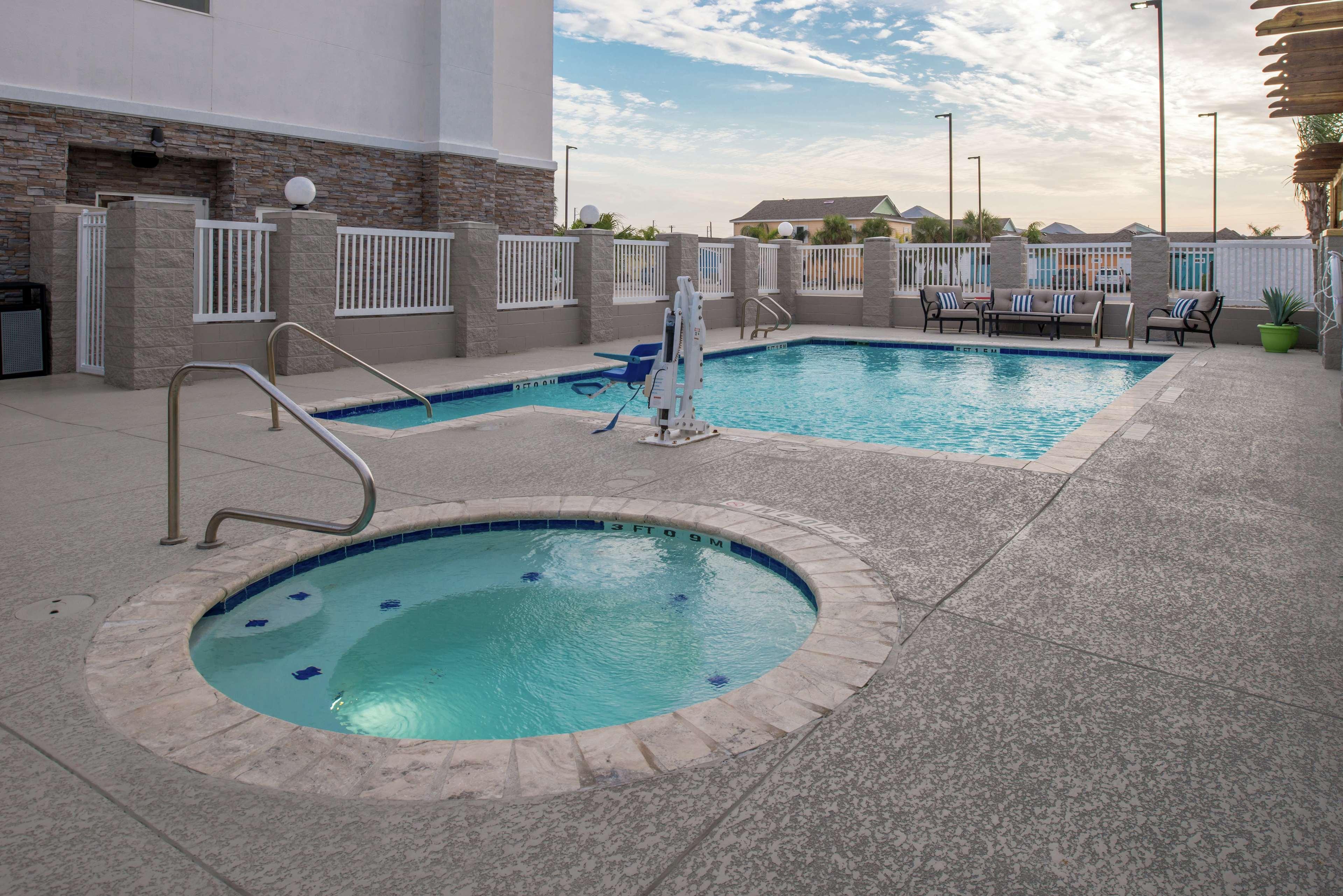 Hotel Hampton And 3*