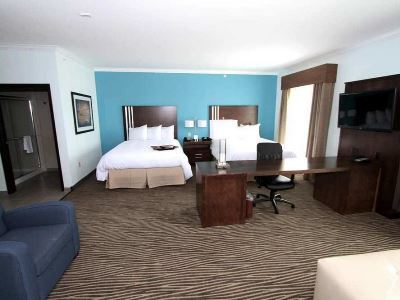 Hotel Hampton And 3*