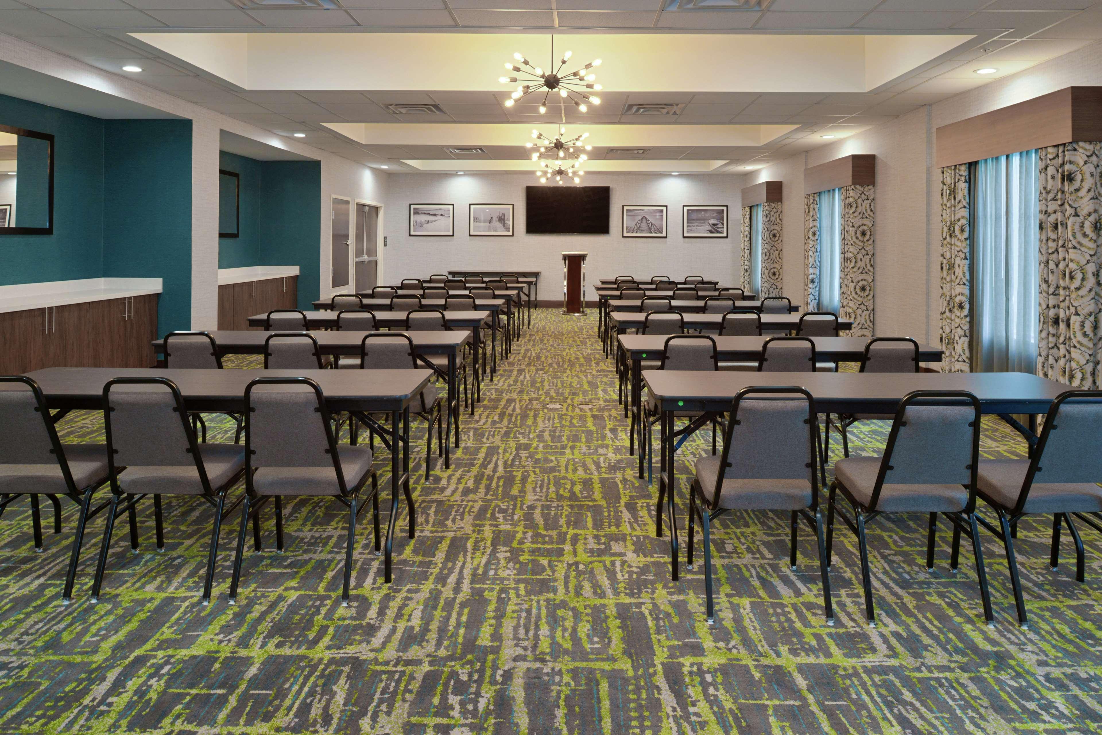 Hotel Hampton And
